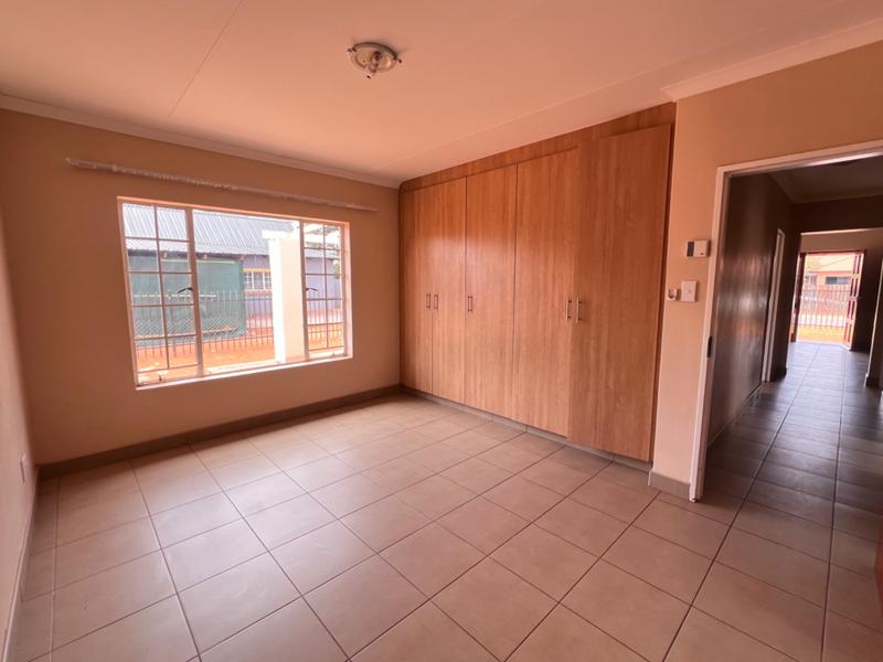 To Let 3 Bedroom Property for Rent in Kathu Northern Cape